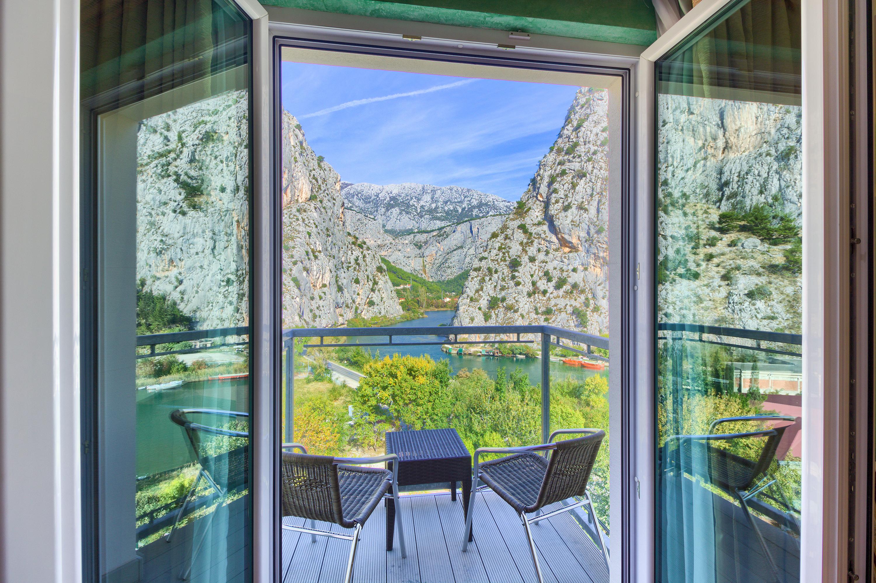 אומיס Hotel Villa Dvor (Adults Only) מראה חיצוני תמונה