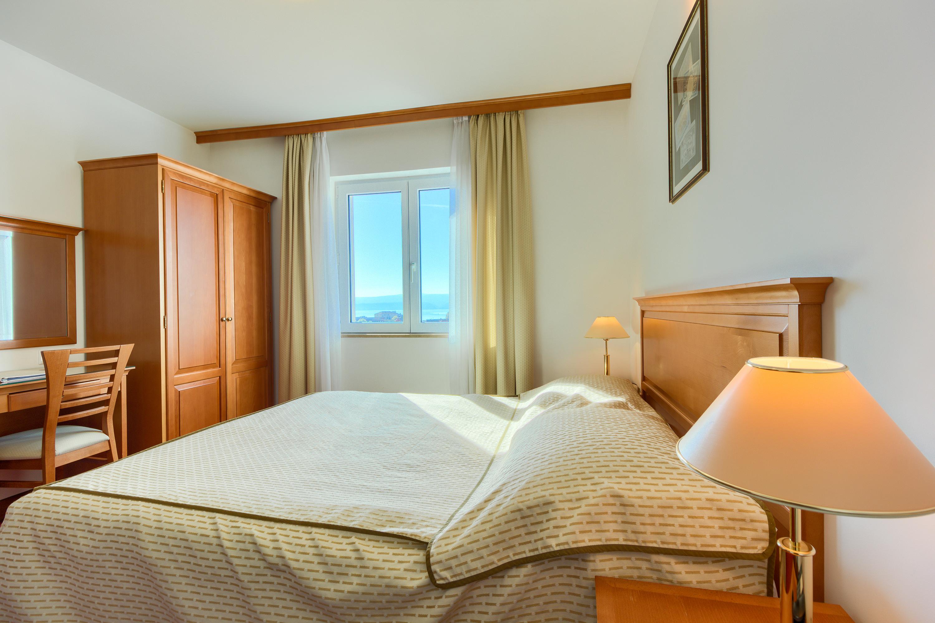 אומיס Hotel Villa Dvor (Adults Only) מראה חיצוני תמונה